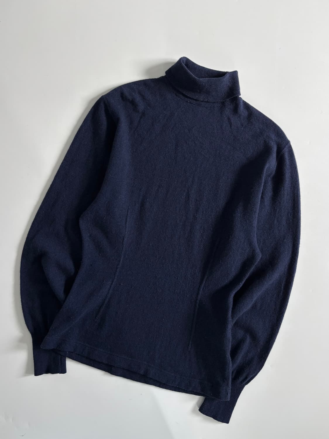 CDG 꼼데가르송 네이비 터틀넥 니트 상품이미지2