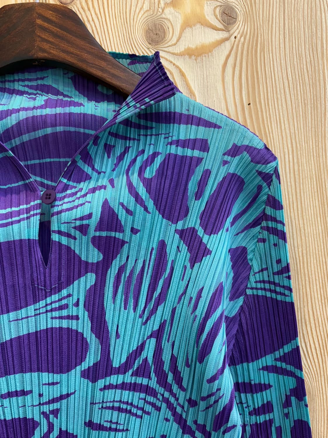 플리츠 플리즈 그래픽 탑 상품이미지5