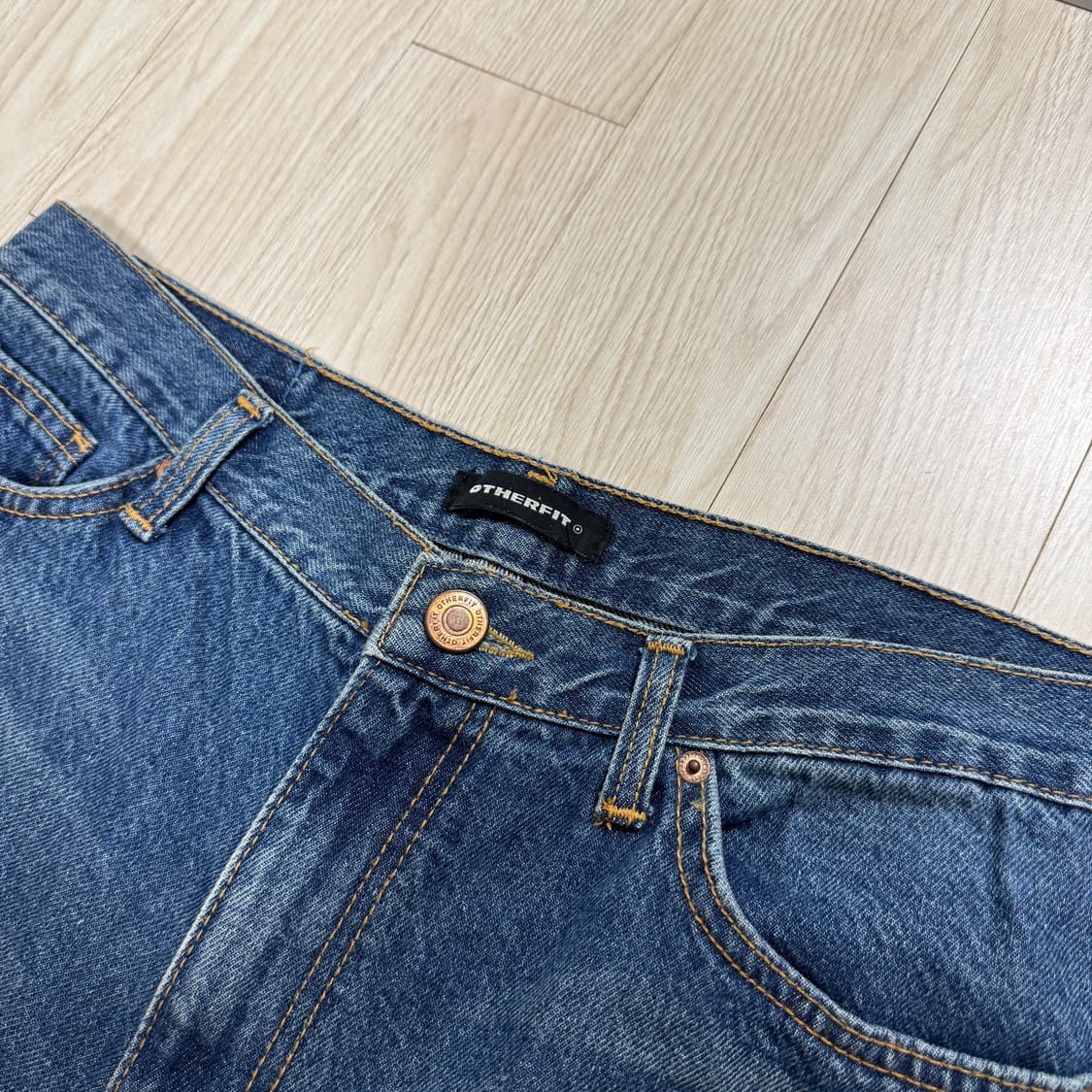 아덜핏 워싱 스크래치 연청 데님팬츠(L) 상품이미지3