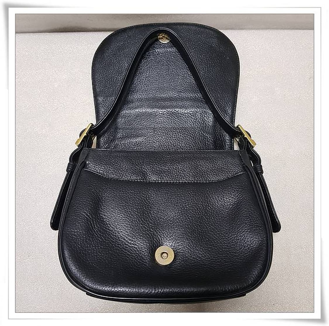 MCM 블랙 가죽 토트백 20x18x9cm 상품이미지4