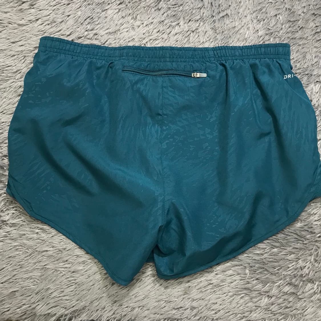 [[여성 L, A급] 나이키(NIKE) 드라이핏 러닝 쇼츠p225 상품이미지3