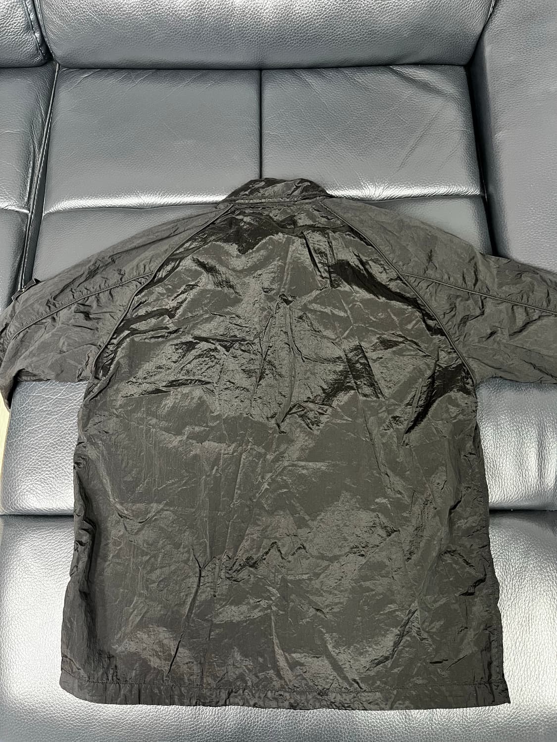 [XXL] 정품 스톤아일랜드 22ss 나일론 메탈 오버셔츠 블랙 상품이미지3