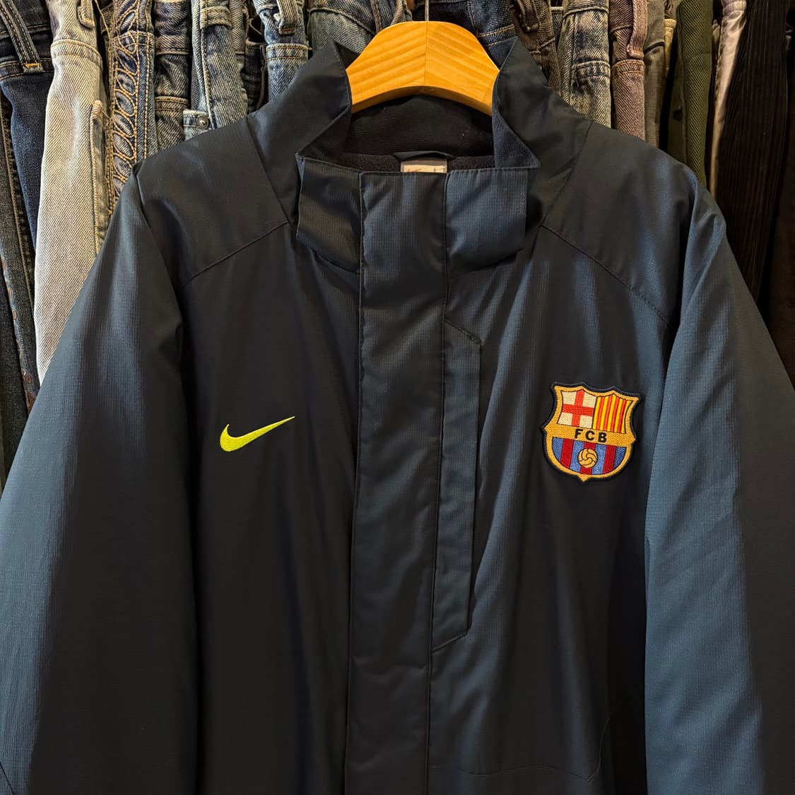 나이키 FC 바르셀로나 바람막이 자켓 상품이미지2