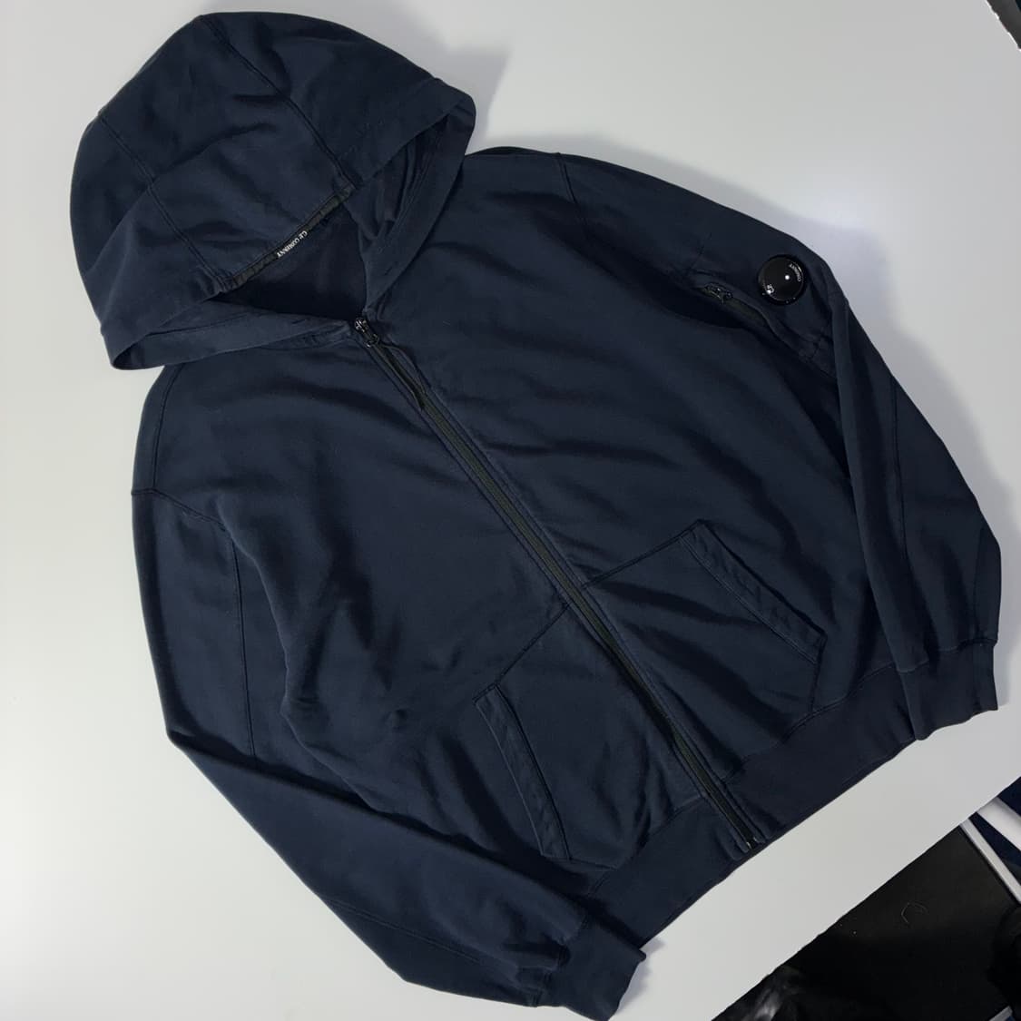 C.P company 씨피컴퍼니 라이트 고글 후드집업 상품이미지2