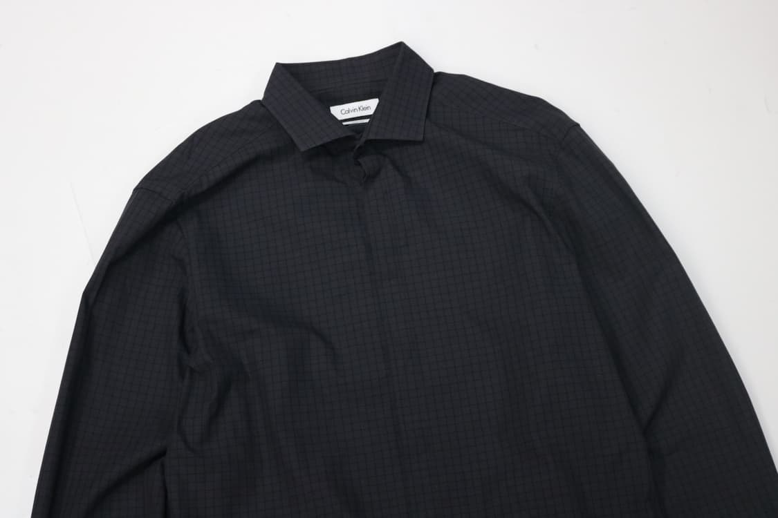 Calvin Klein 캘빈클라인 블랙 마이크로 체크 슬림핏 셔츠 상품이미지3