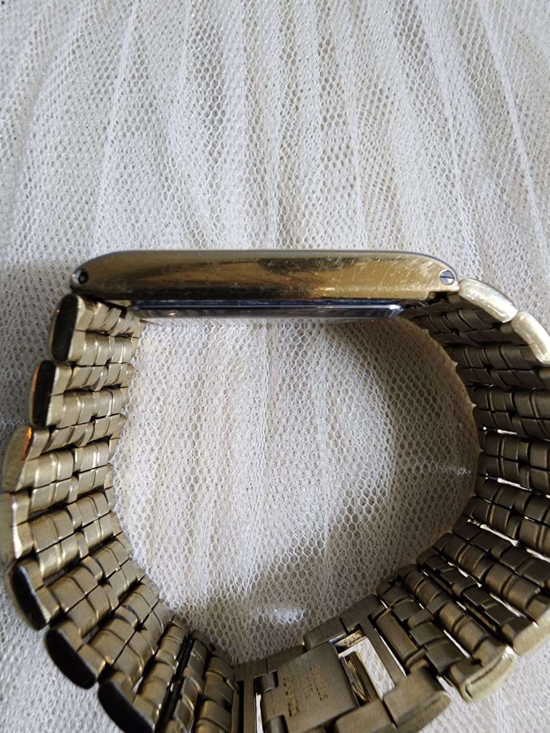 빈티지 Bulova 부로바 금장 다이아 쿼츠 시계 공용 상품이미지7