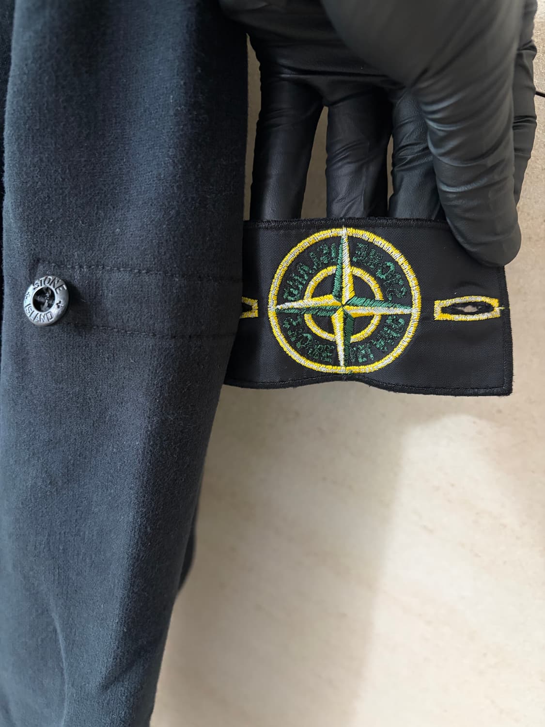 스톤아일랜드 맨투맨 블랙 상품이미지4