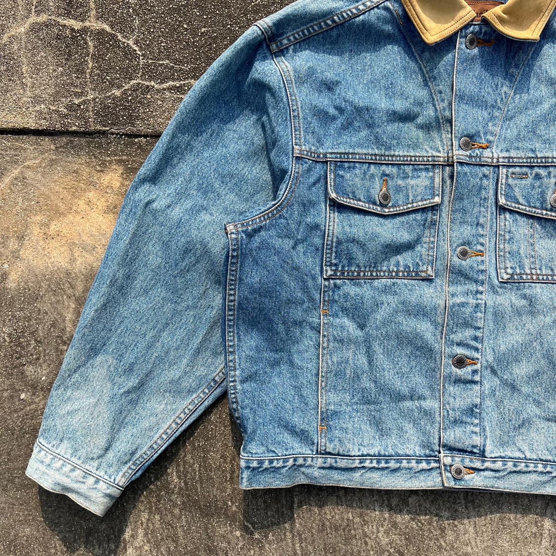 90‘s 팀버랜드 레더 칼라 데님 트러커 자켓 상품이미지5