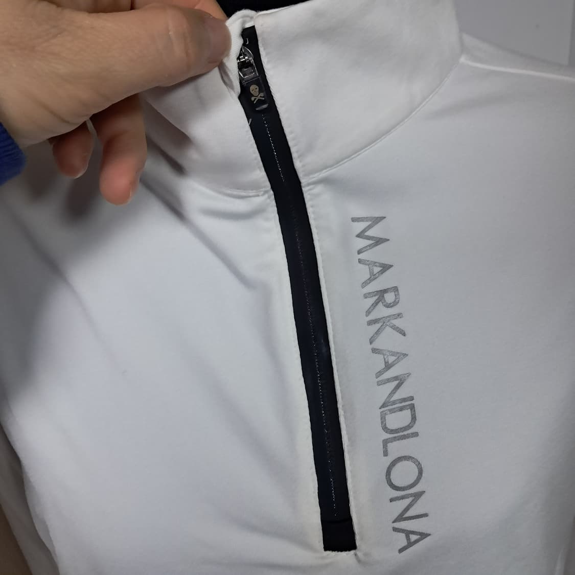 마크앤로나 정품 남성 골프 하프 집업 티셔츠 M 상품이미지5