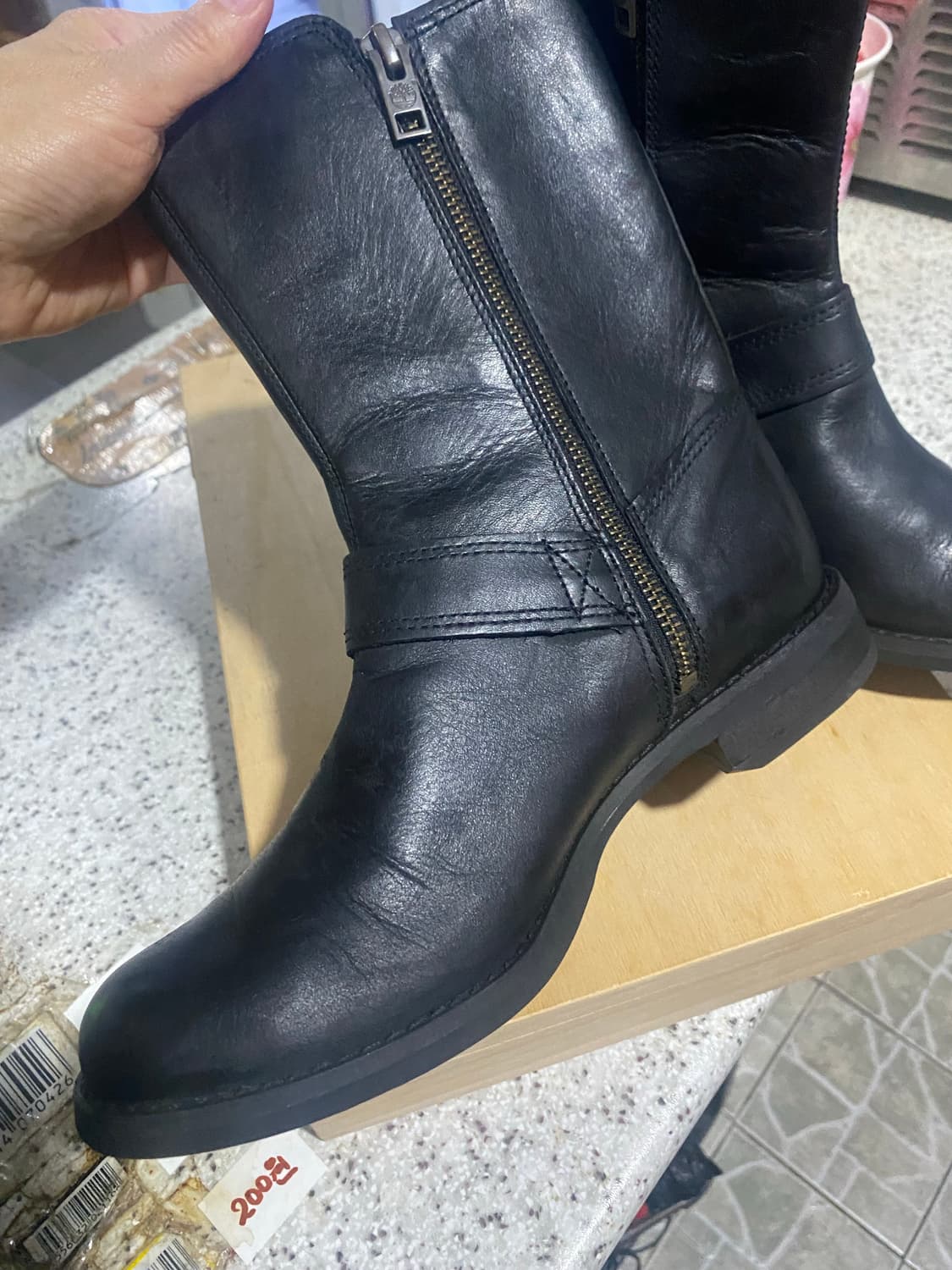 팀버랜드 버클 거죽 부츠 상품이미지4