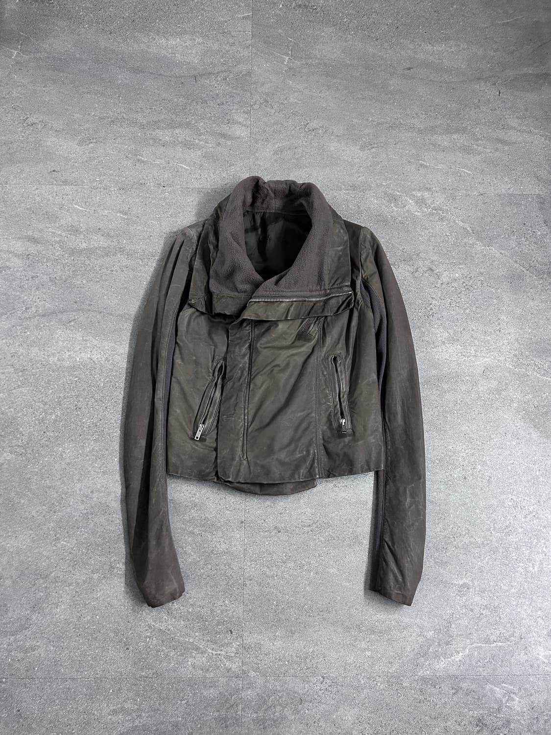 릭오웬스 다크 더스트 카프스킨 드레이프 하이넥 자켓 상품이미지1