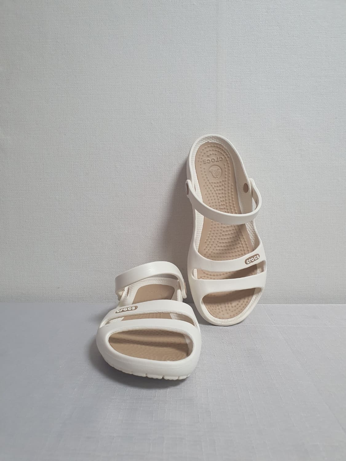 230mm 크록스 샌들 클레오2 오이스터 골드 상품이미지1