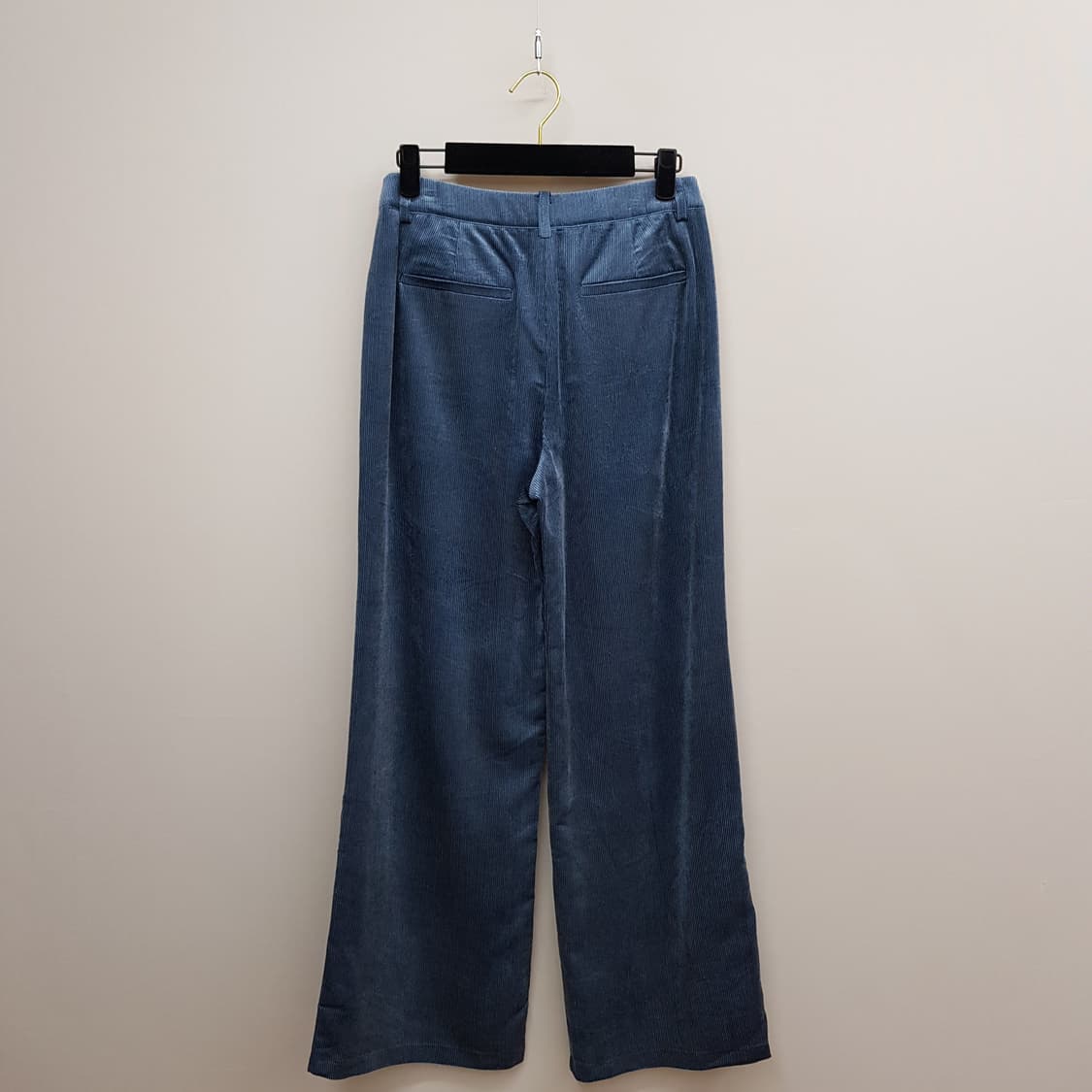 한섬 폼스튜디오 2023 벨로아 팬츠 S사이즈 상품이미지4