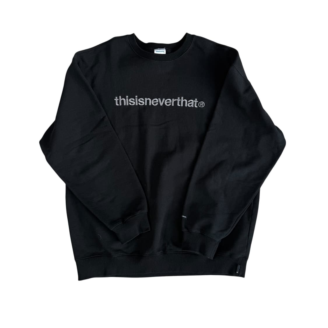 디스이즈네버댓 맨투맨 상품이미지1