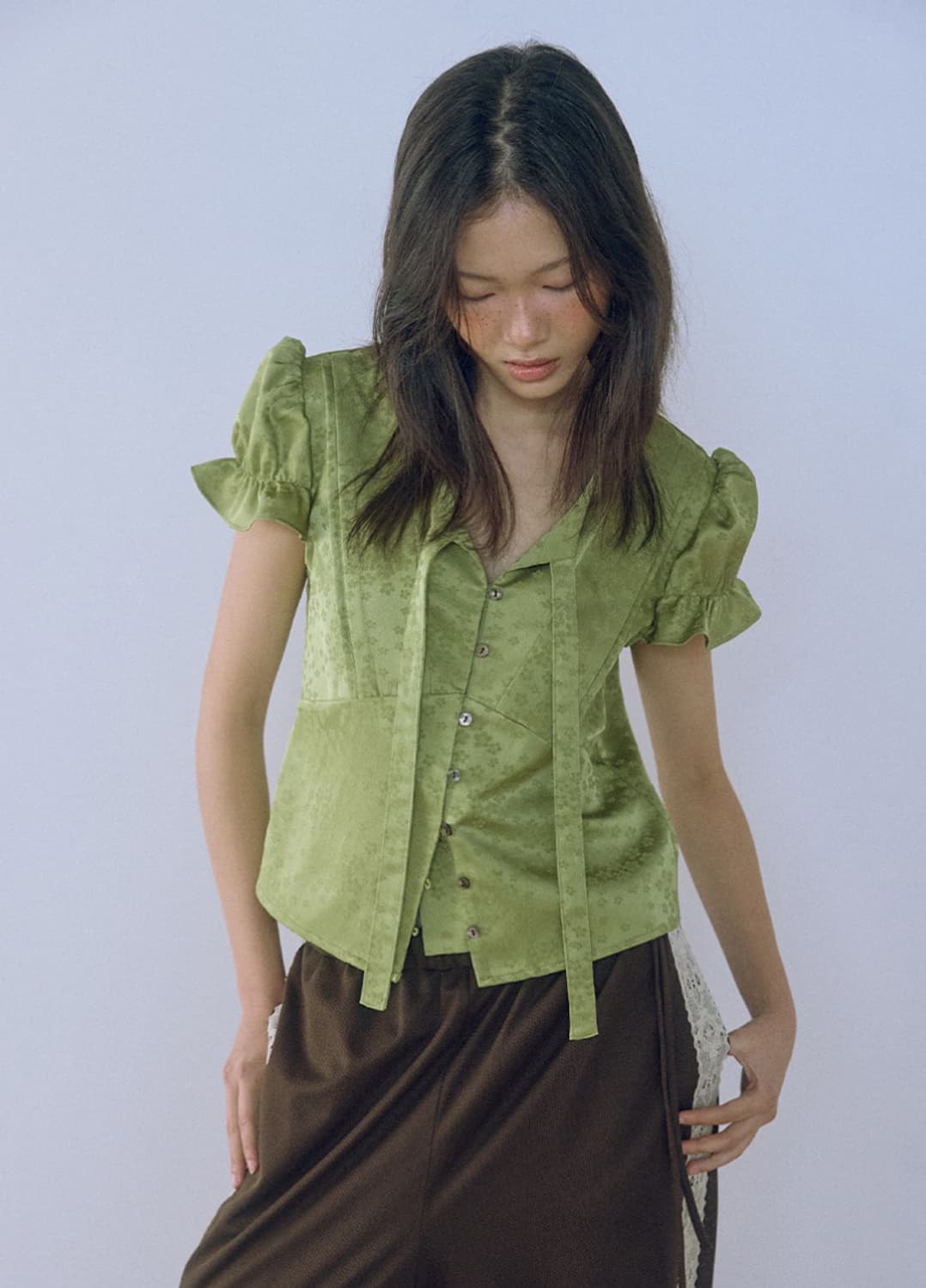 호쿠스포쿠스 Tie blouse (olive green) 상품이미지5