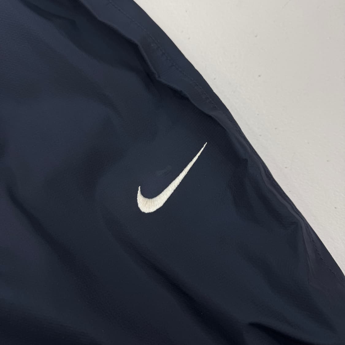 나이키 00s 스우시 올드스쿨 바람막이 트랙팬츠 상품이미지3