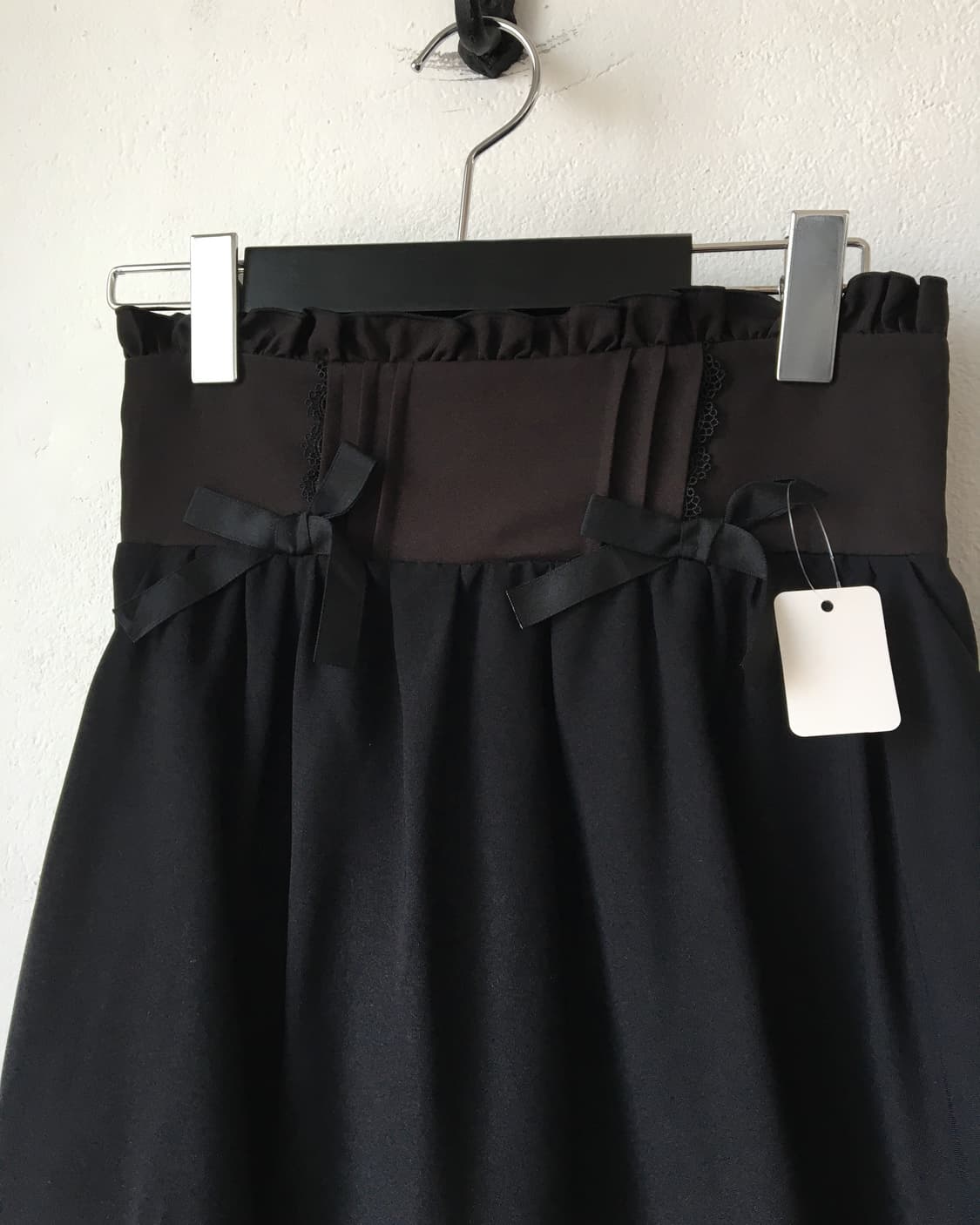 Ribbon trimming unbalanced skirt 상품이미지4