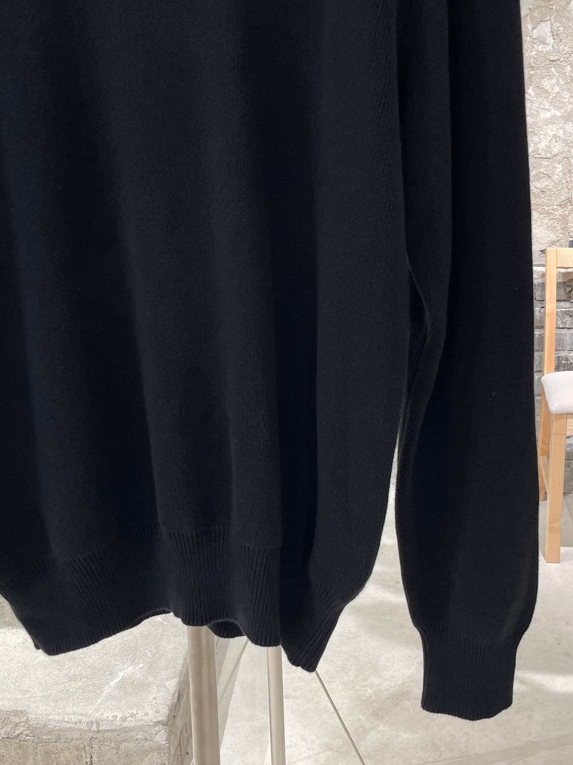 나이키 블랙 스우시 크루넥 니트 상품이미지5