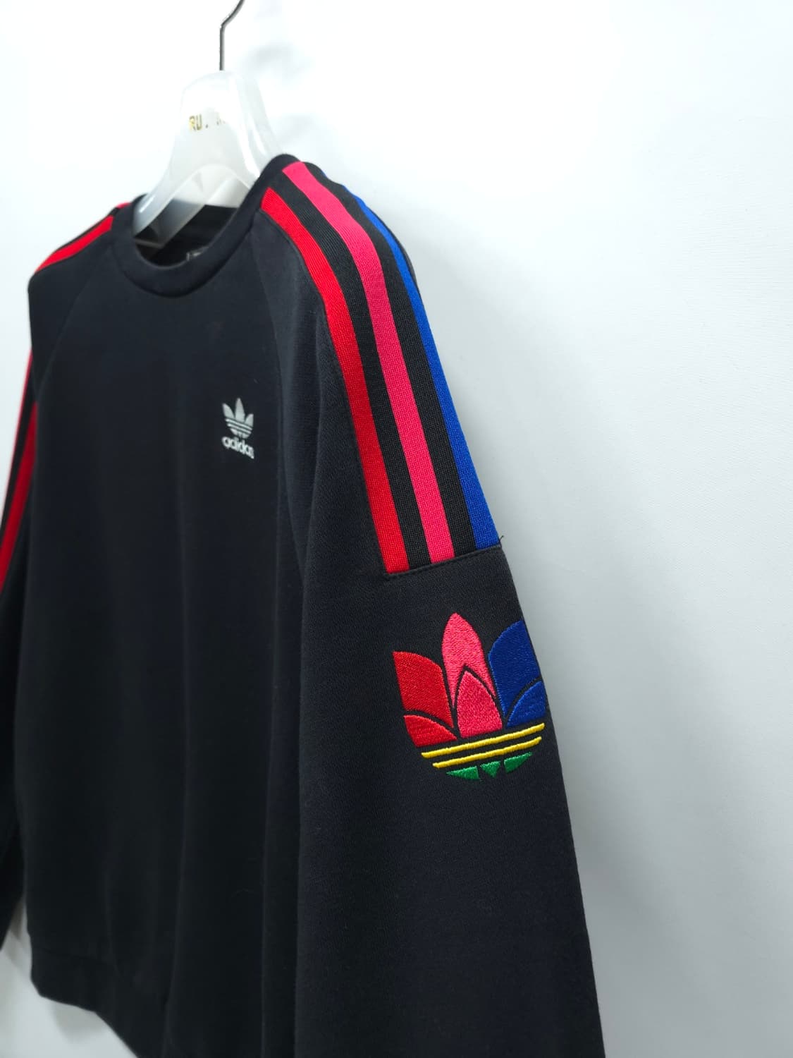 아디다스 og 불꽃로고 삼색띠 맨투맨 (55~55반) 상품이미지5