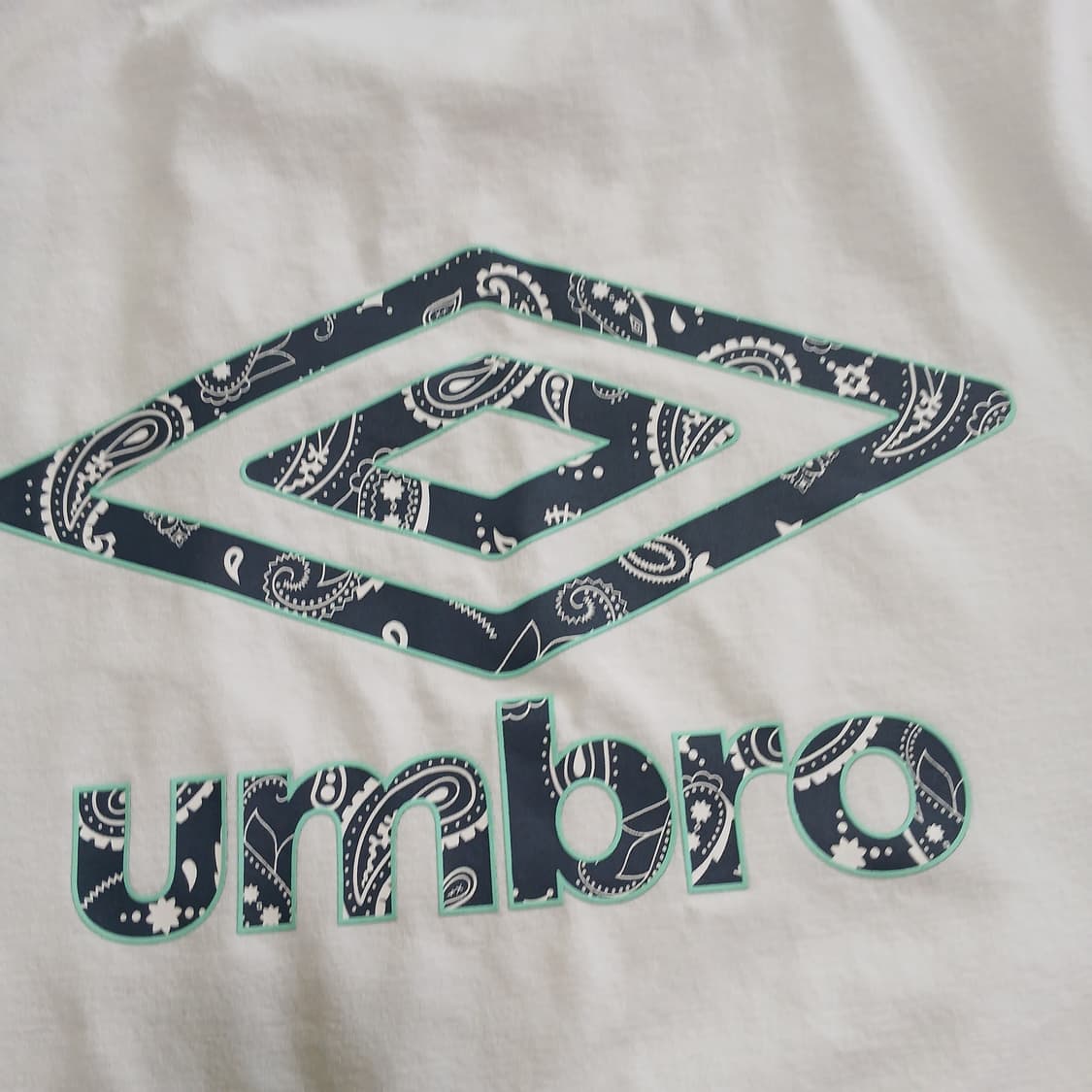 UMBRO 엄브로 백로고 페이즐리 반팔티셔츠 상품이미지7