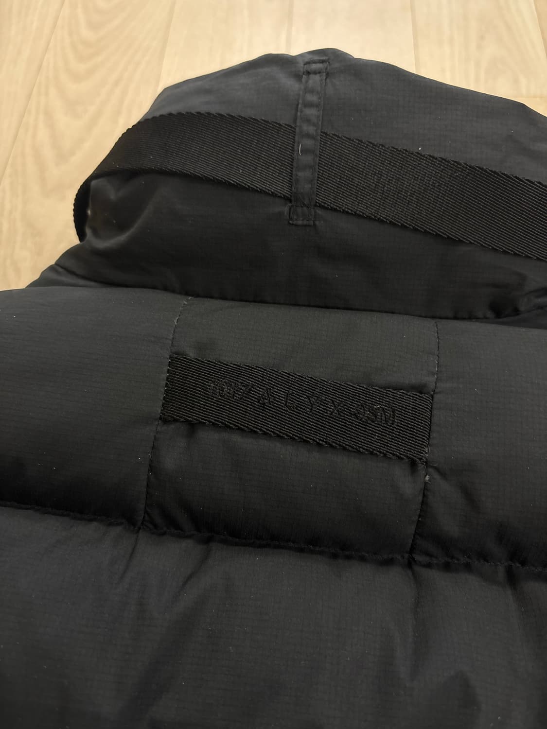 알릭스 푸퍼 패딩 블랙 상품이미지5