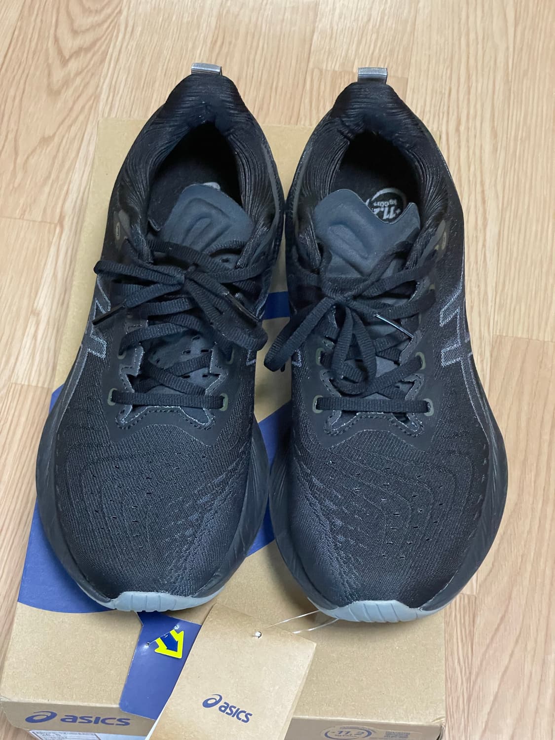 [265] 아식스 노바블라스트4 블랙 와이드 상품이미지2