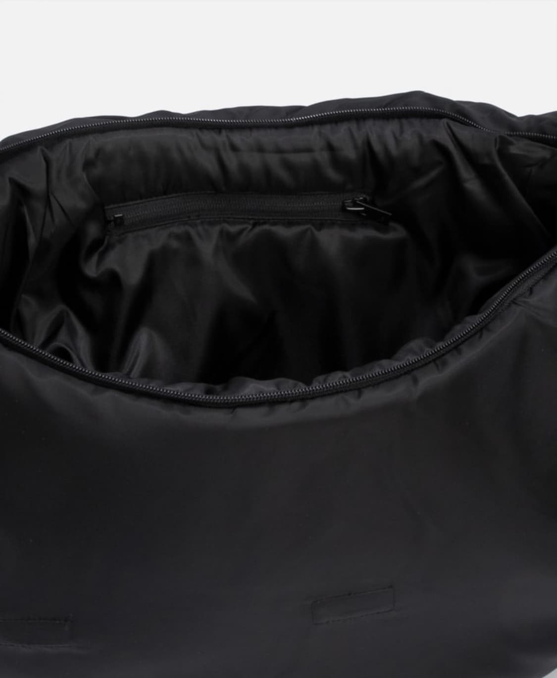 엘리엇 에밀 맥시 크로스바디 백 블랙 상품이미지6