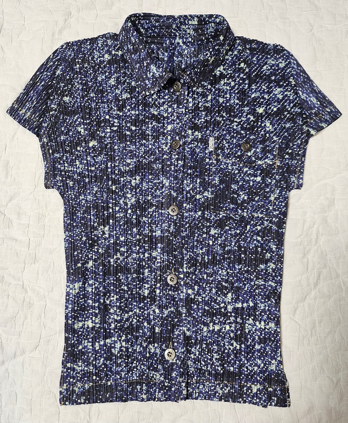 플리츠플리즈 반팔 셔츠 상품이미지1