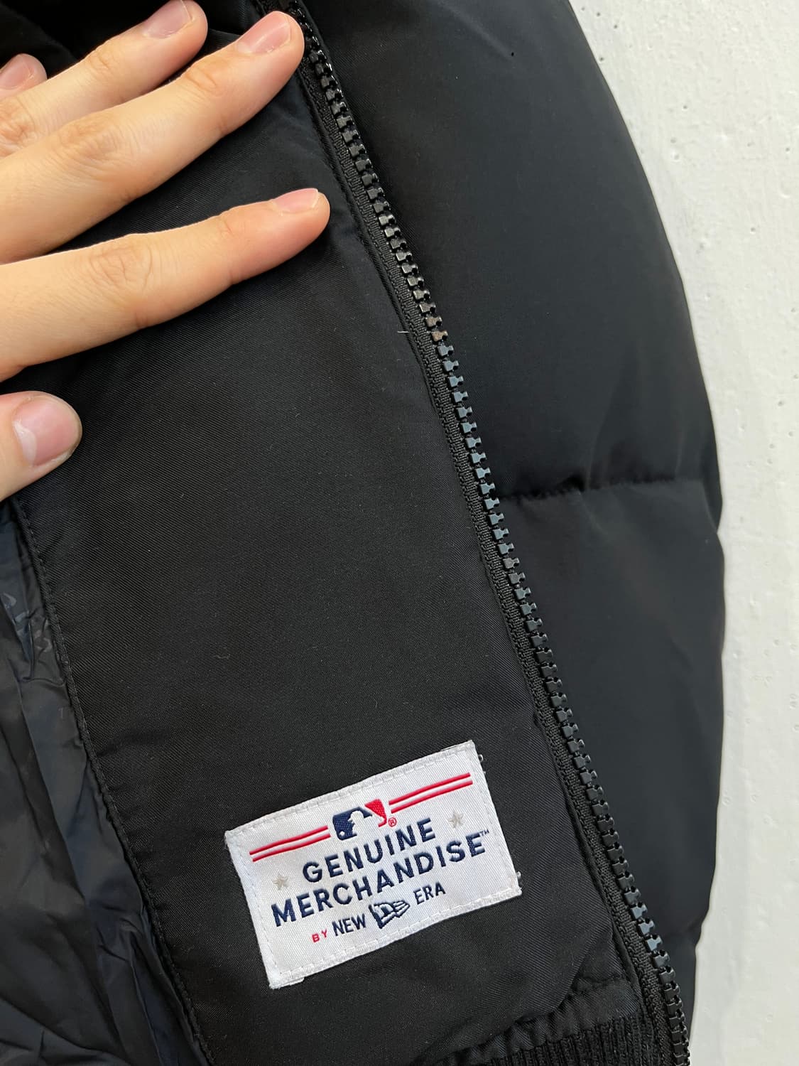 뉴에라 뉴욕양키즈 봄버 패딩 95 상품이미지8