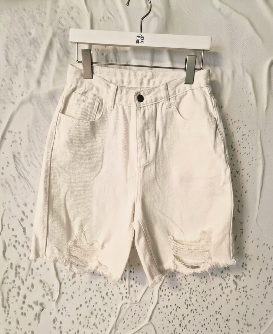올리비에스클로젯(Olivie's Closet 화이트 디스트로이드 데님 상품이미지1