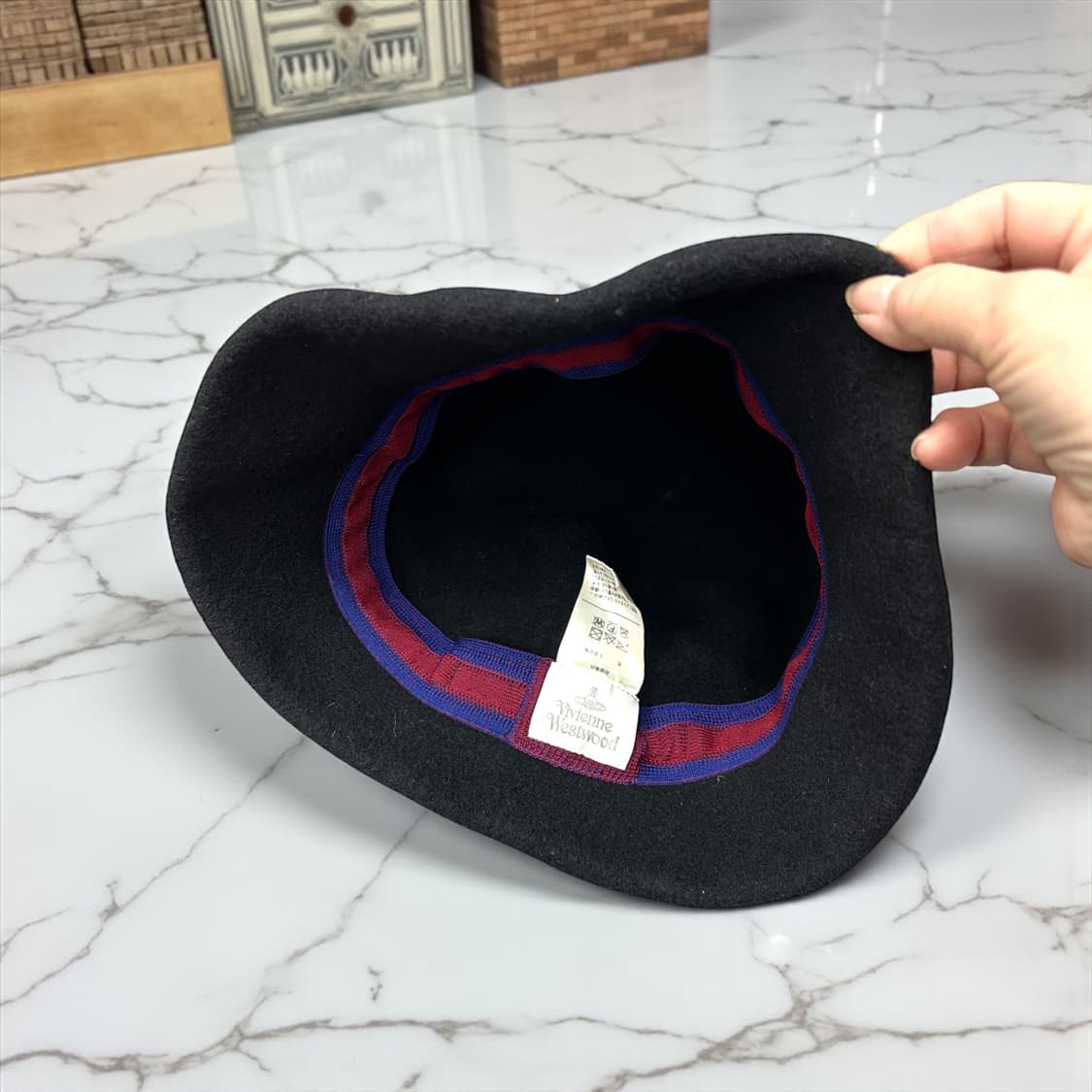 비비안웨스트우드 로고 바스크 크로쉐 울 버킷햇 상품이미지6