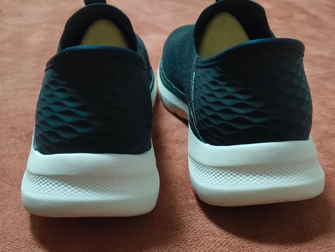 스케쳐스 고워크6 슬립인스 255사이즈 상품이미지5