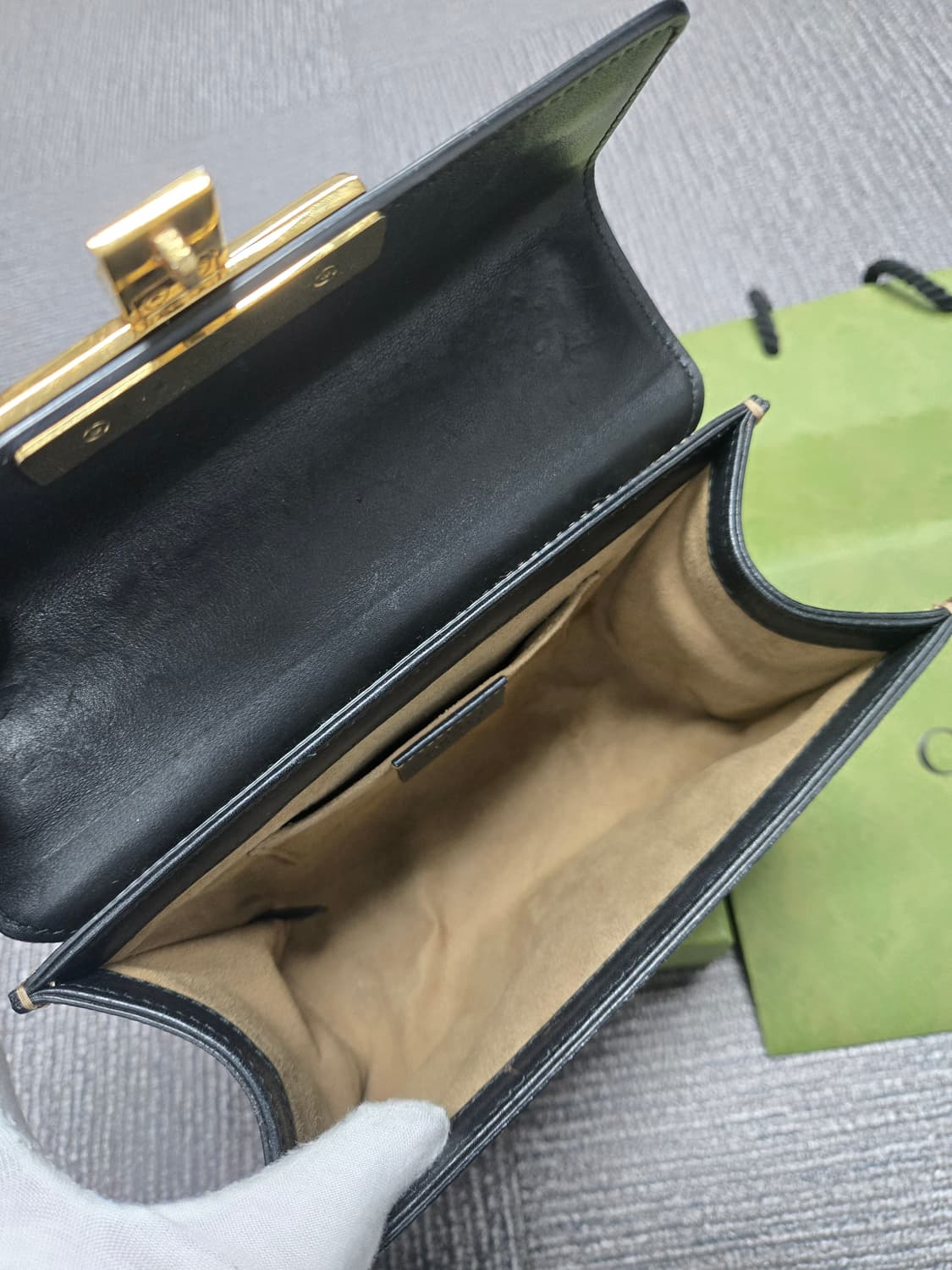 [특가][정품] 구찌 패드락 숄더백 상품이미지8