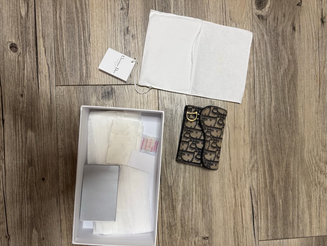 디올 오블리크 새들 카드지갑 상품이미지1