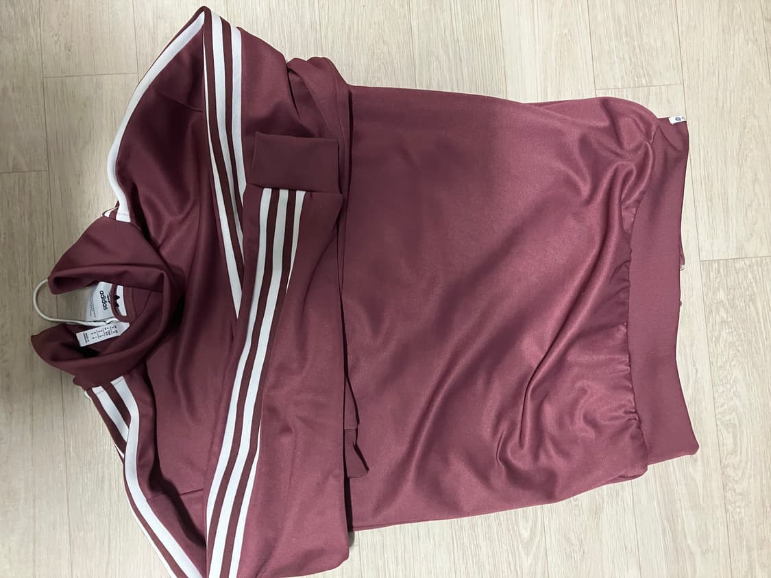 아디다스 베켄바우어 콰이어트크림슨s 상품이미지2