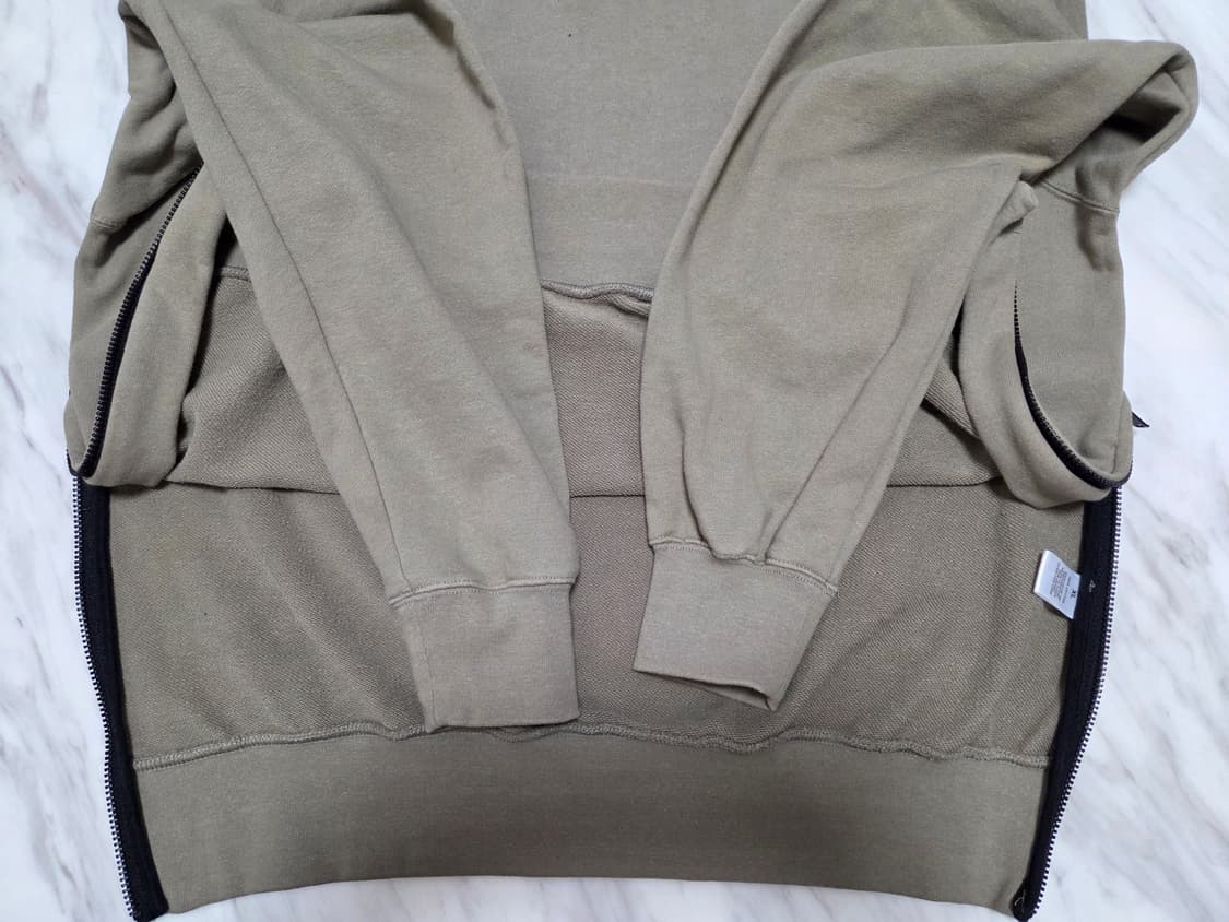 피오갓에센셜 크루넥 사이드지퍼 스웻셔츠 상품이미지6