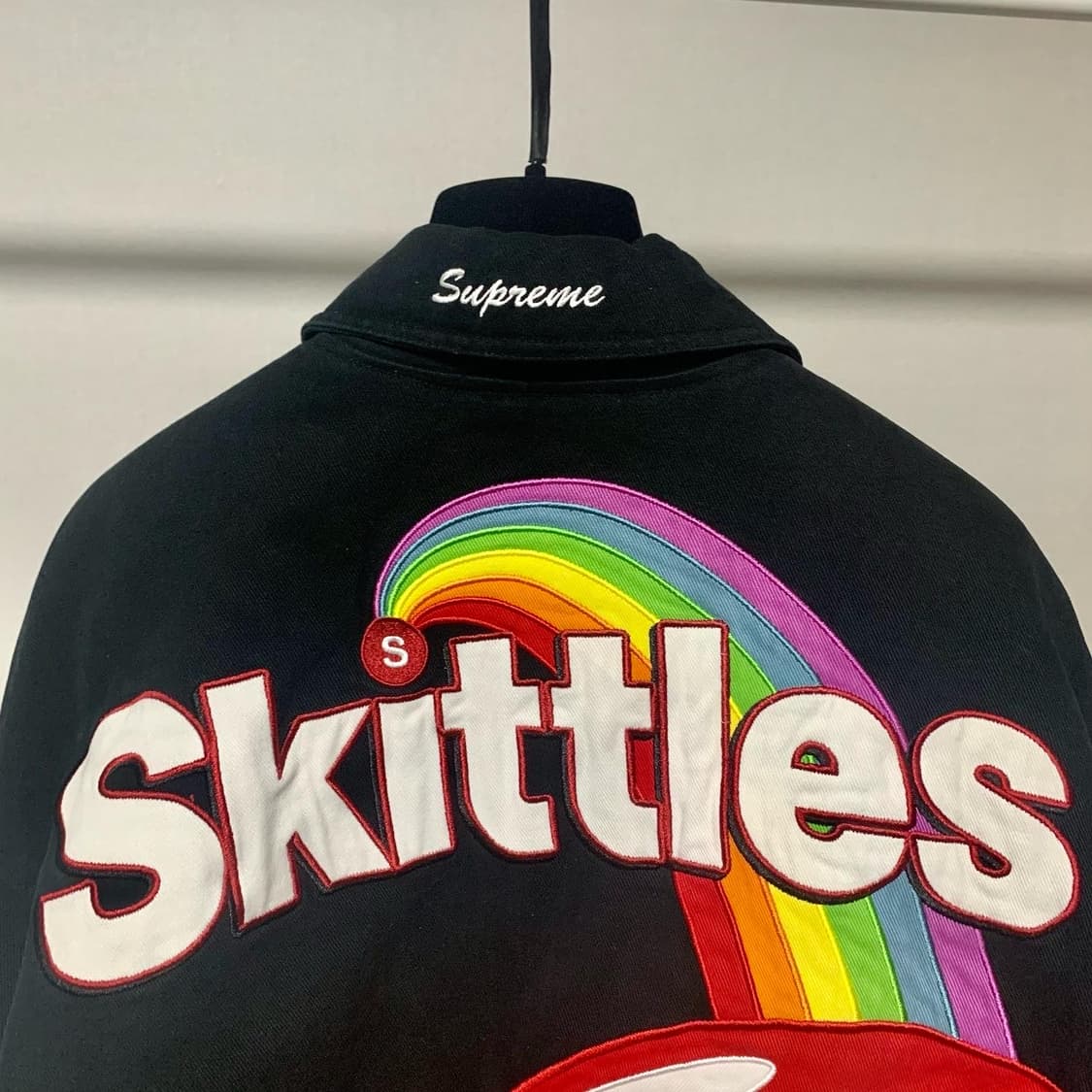 정품/21FW 슈프림 x 스키틀즈 미첼 네스 바시티  상품이미지10