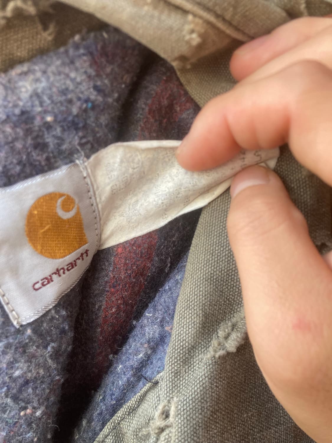 80s carhartt chore jacket(distressed bor 상품이미지4