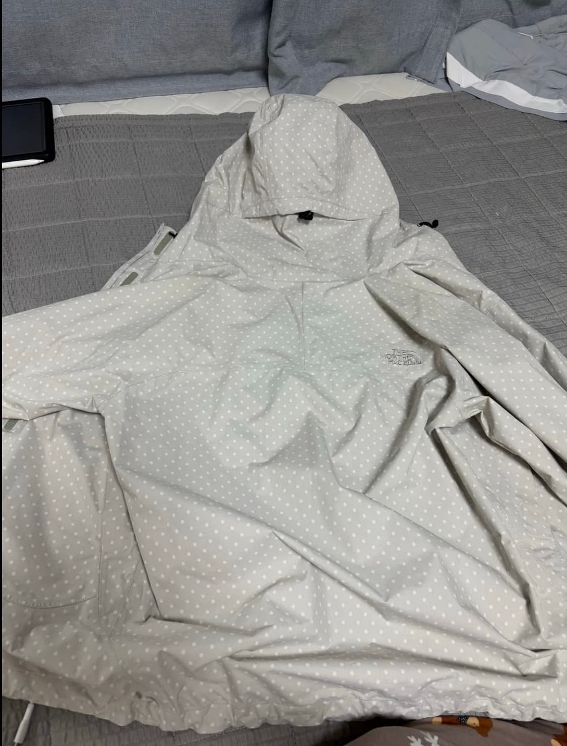 노스페이스 도트 바람막이 상품이미지2