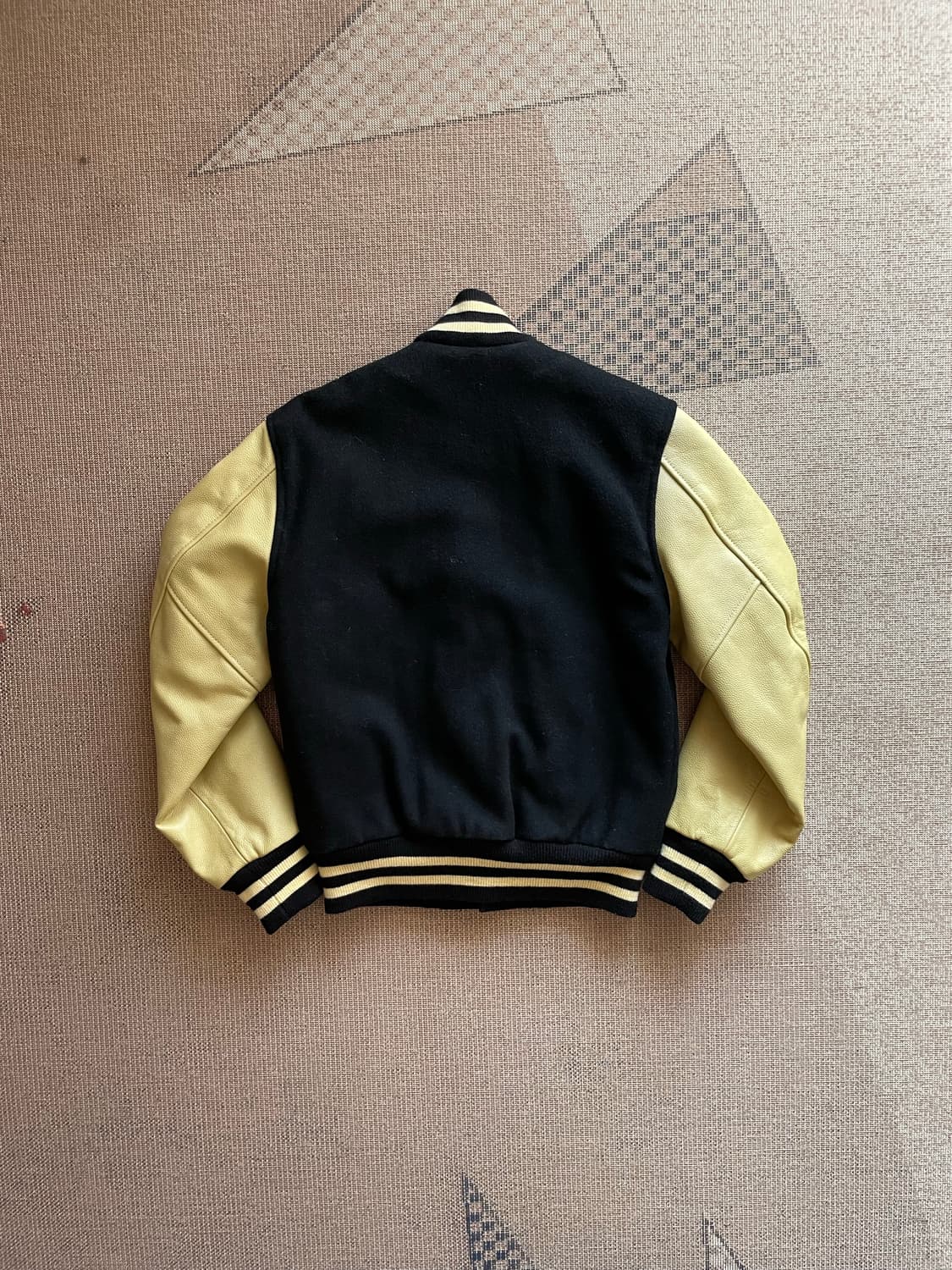 Stewart & Strauss 소가죽 바시티 자켓 상품이미지2