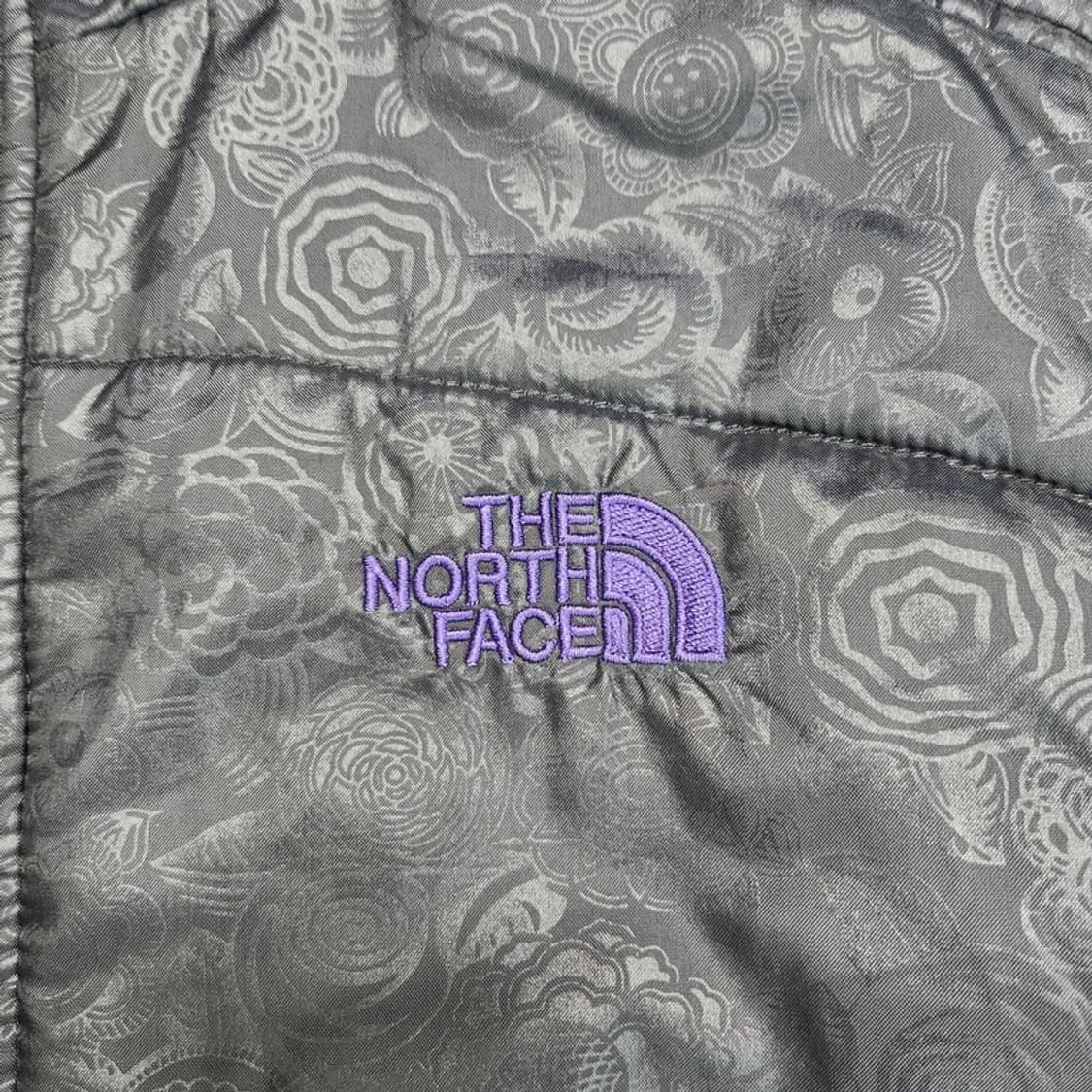THE NORTH FACE 퍼플로고 경량 패딩 Women 90 상품이미지6