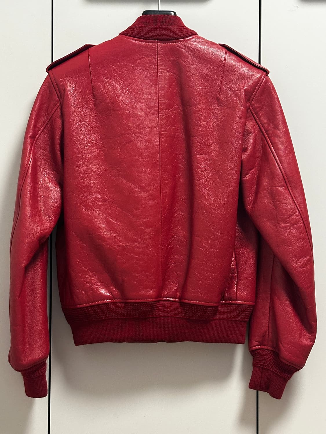 생로랑 레드 램스킨 봄버자켓 상품이미지2