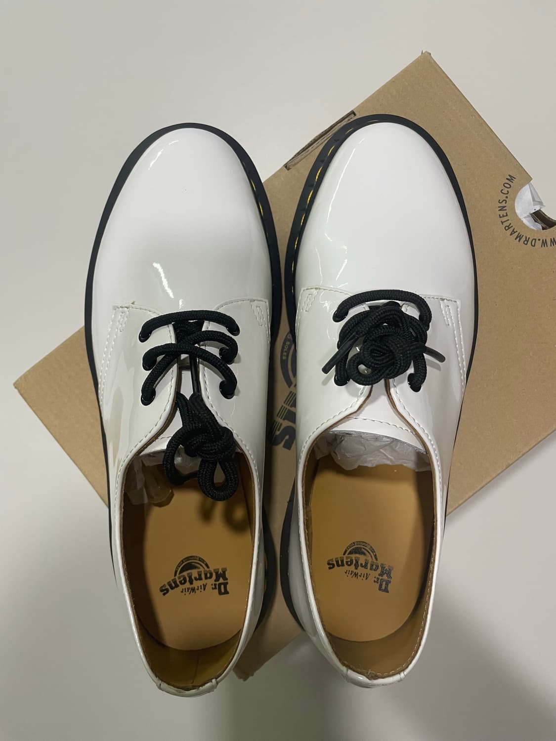 [UK 6] 닥터마틴 1461 페이턴트 화이트 새상품 상품이미지2