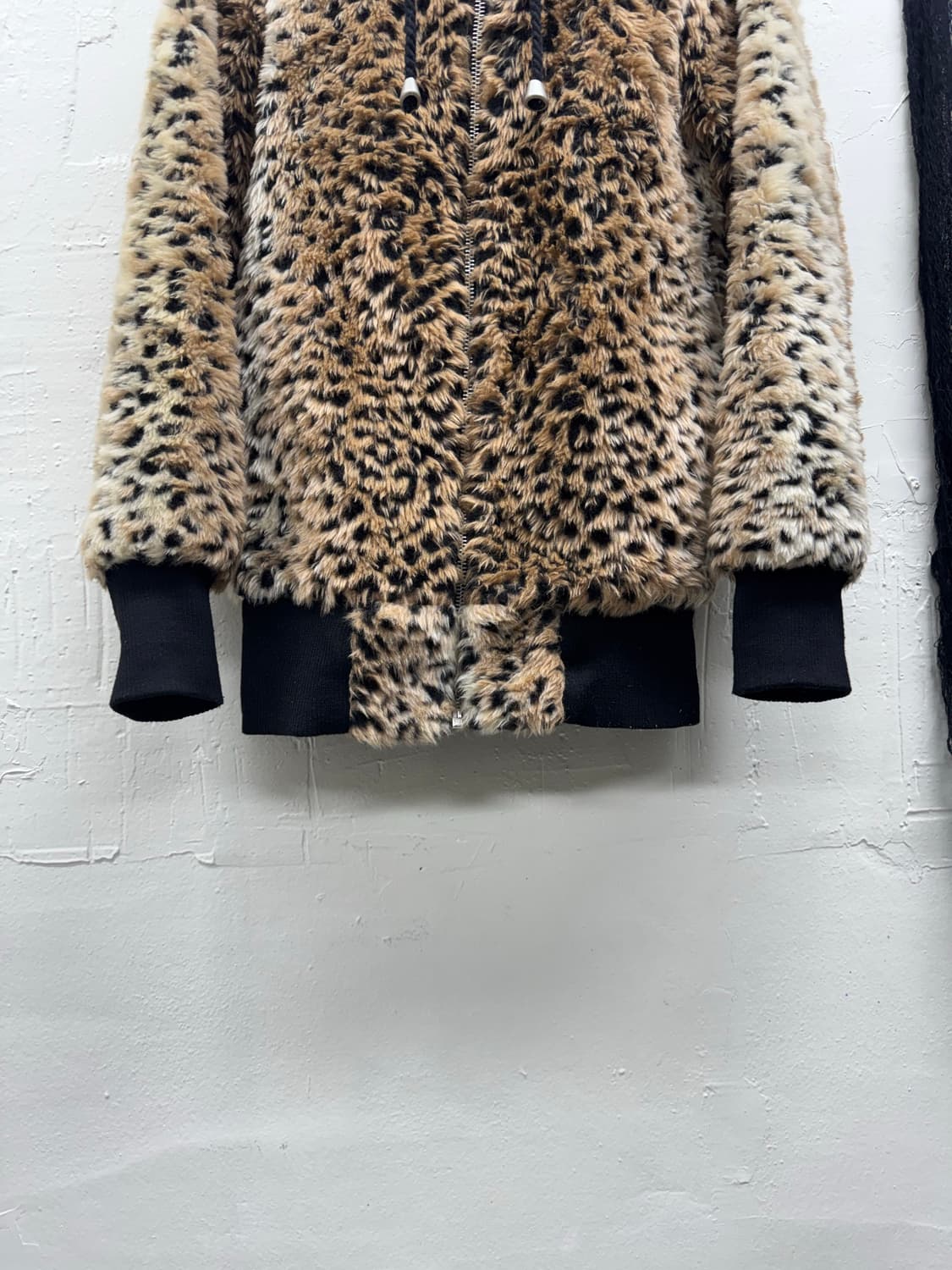 Glad news leopard fur fleece 상품이미지5