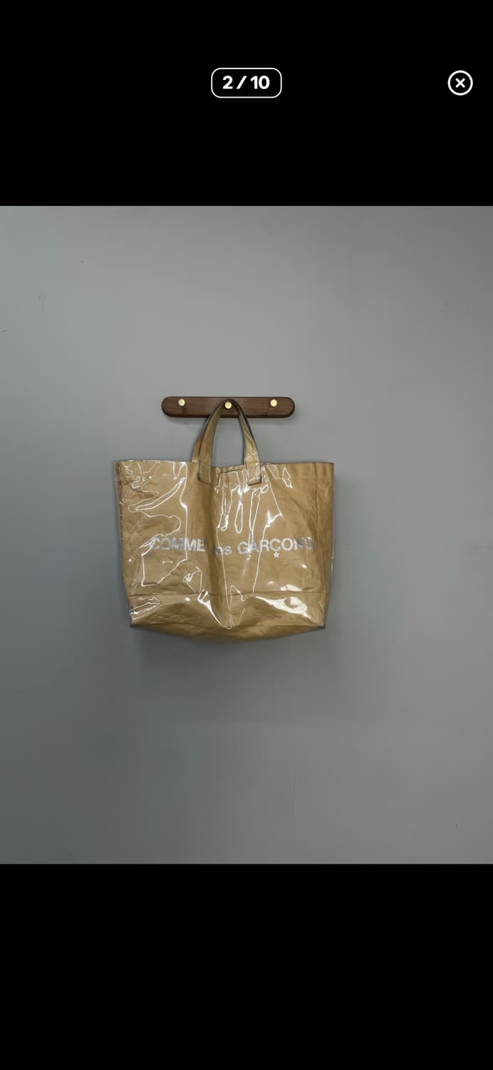 꼼데가르송 PVC 페이퍼 쇼퍼백 상품이미지1