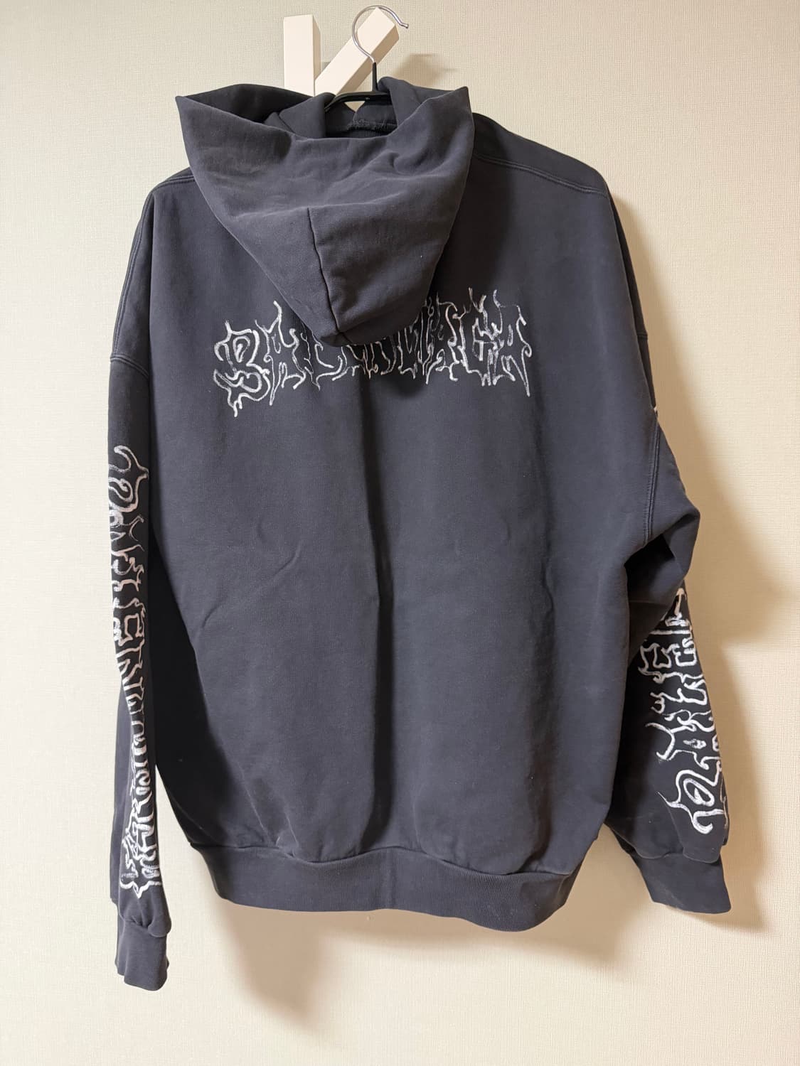 발렌시아가 DIY 메탈 후드 상품이미지3