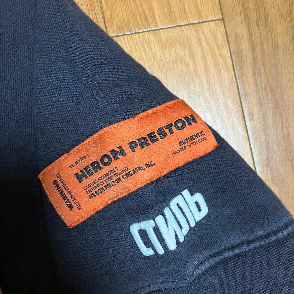 헤론 프레스톤 맨투맨 L사이즈 상품이미지6