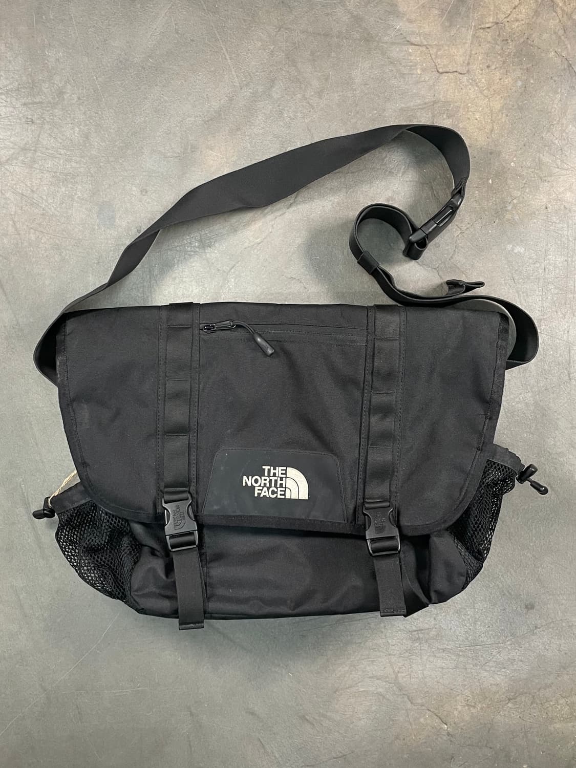 노스페이스 메신저 크로스백 상품이미지1
