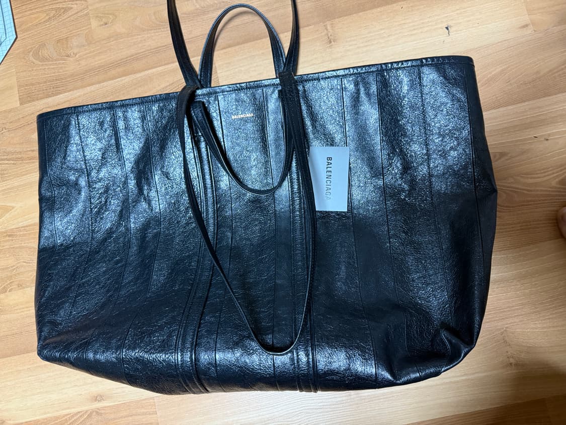 발렌시아가 이스트웨스트 라지백 상품이미지1