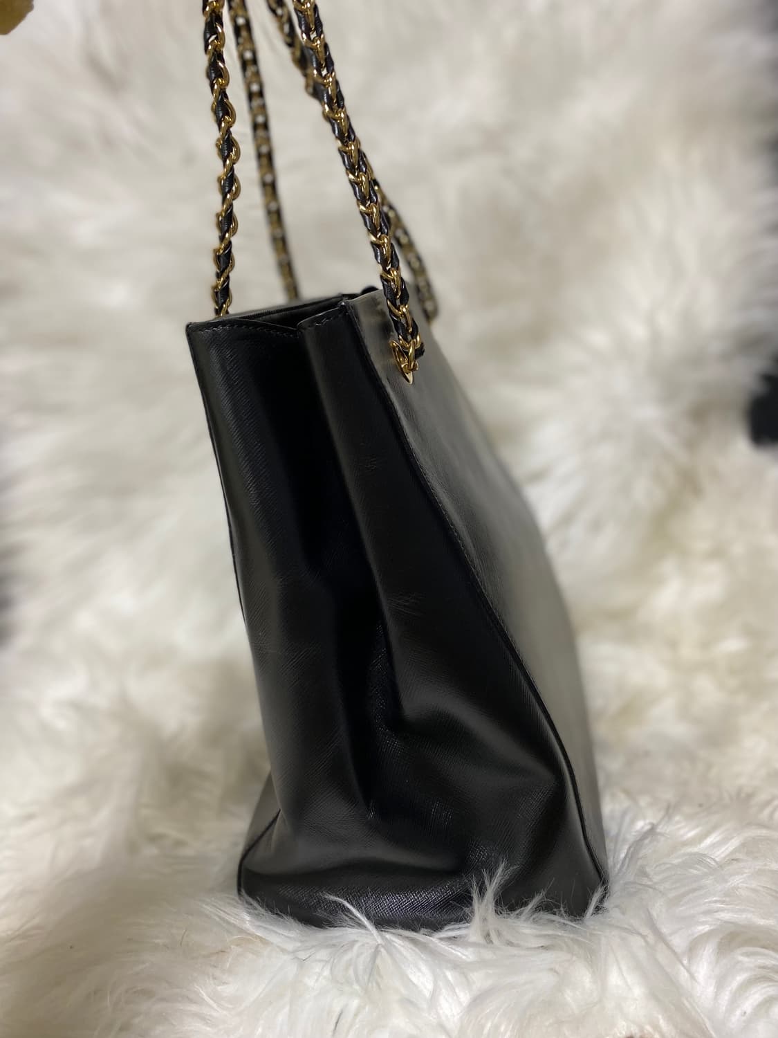 페라가모 블랙 체인 숄더백 상품이미지4